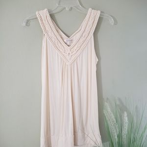 Kenar size Small V neck cream blouse